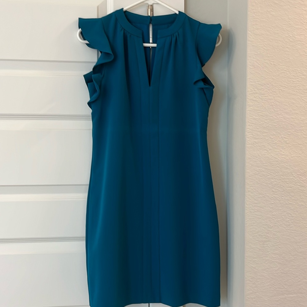 Vince Camuto. Sheath Dress.